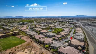 Photo #2: 2703272 Listing 