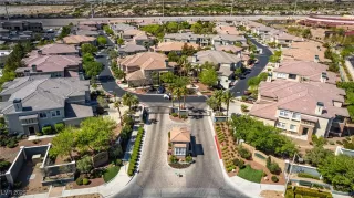 Photo #4: 2703272 Listing 