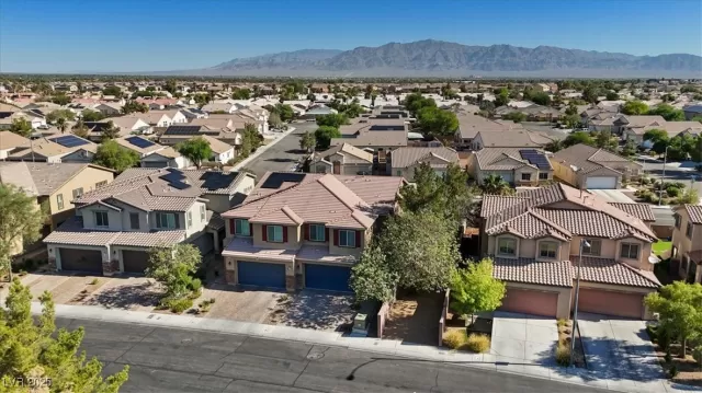 MLS: 2703288 Condo For Sale