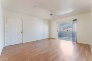 Photo #4: 2703289 Listing 