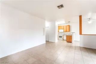 Photo #2: 2703295 Listing 