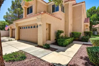 Photo #3: 2703318 Listing