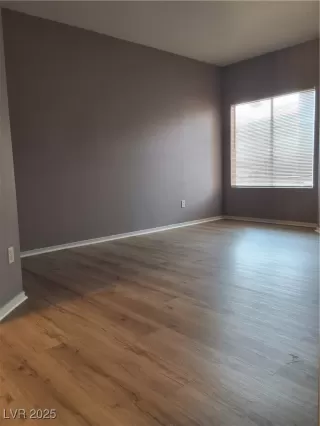 Photo #2: 2703394 Listing 