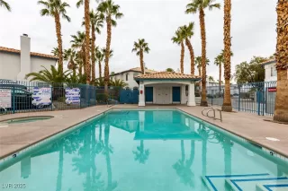 Photo #1: 2703412 Listing 