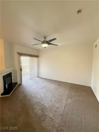 Photo #3: 2703427 Listing 