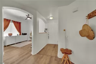 Photo #3: 2703461 Listing