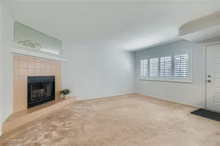 Photo #2: 2703524 Listing