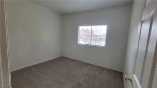 Photo #4: 2703528 Listing 