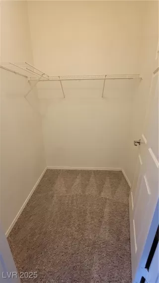 Photo #6: 2703528 Listing 