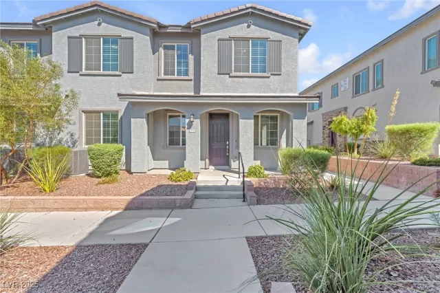 MLS: 2703588 Condo For Sale