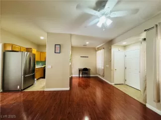 Photo #4: 2703600 Listing 