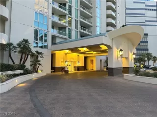 Photo #1: 2703610 Listing 