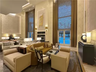 Photo #3: 2703610 Listing 