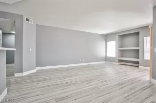 Photo #6: 2703611 Listing 