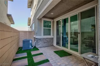 Photo #5: 2703668 Listing 