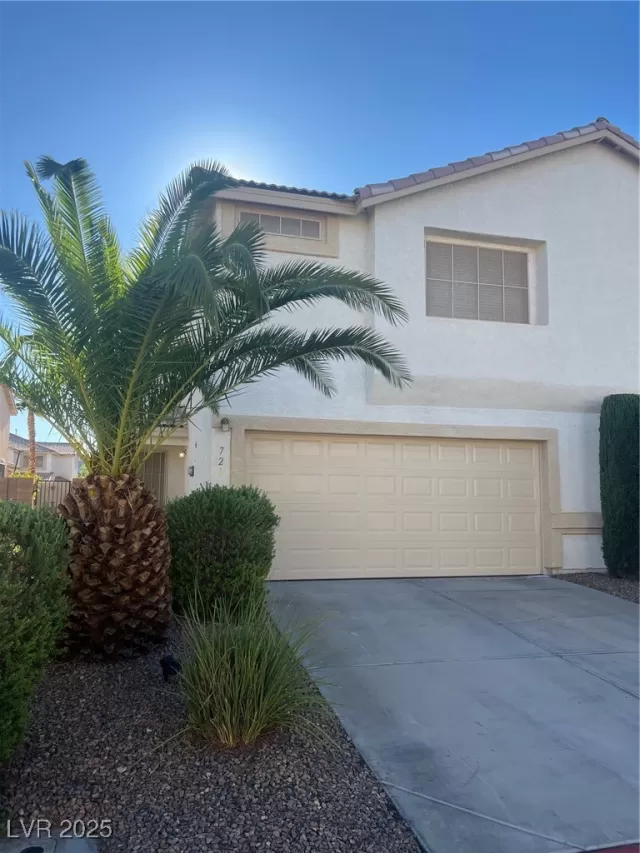 MLS: 2703697 Condo For Sale