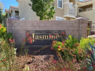 Photo #1: 2703720 Listing