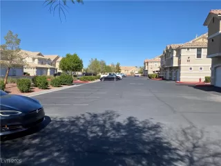 Photo #6: 2703720 Listing