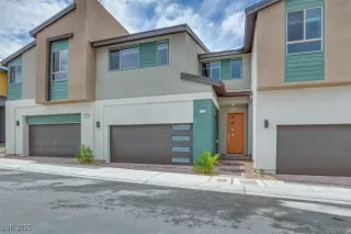 Photo #3: 2703751 Listing 