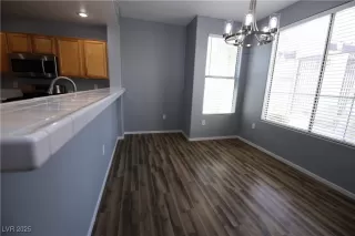 Photo #6: 2703781 Listing 