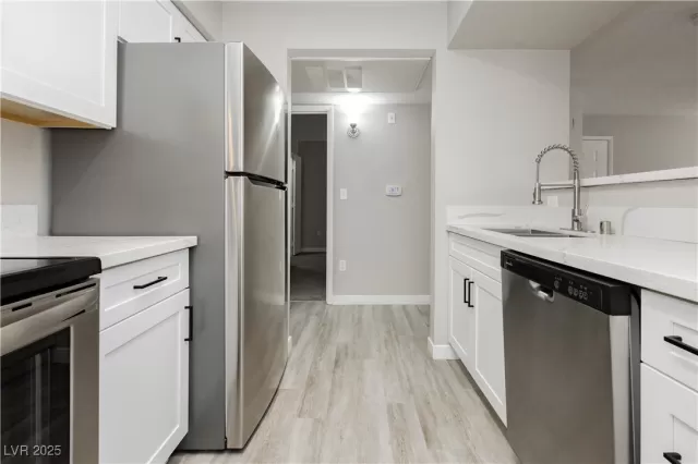 MLS: 2703803 Condo For Sale