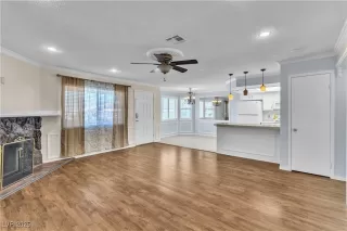 Photo #4: 2703807 Listing 