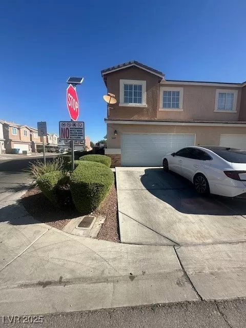 MLS: 2703853 Condo For Sale