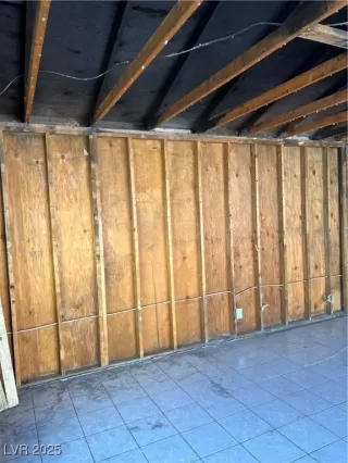 Photo #4: 2703939 Listing