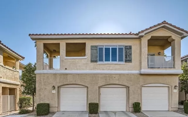 MLS: 2703959 Condo For Sale