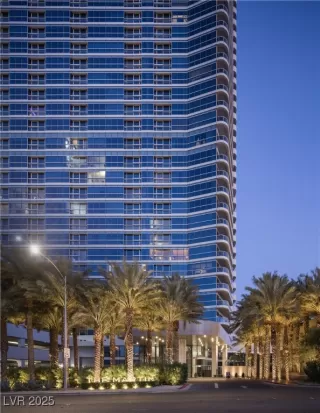 Photo #1: 2703994 Listing