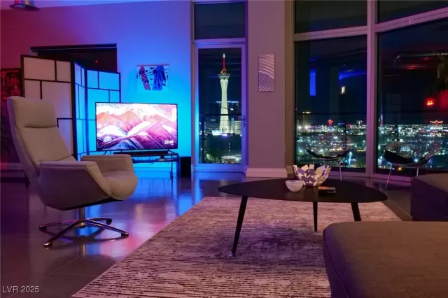 MLS: 2704021 Condo For Sale