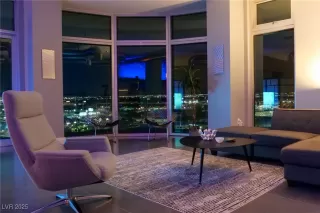 Photo #1: 2704021 Listing