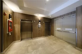 Photo #4: 2704033 Listing
