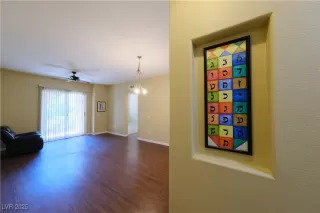 Photo #6: 2704033 Listing