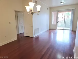 Photo #4: 2704034 Listing 