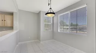 Photo #5: 2704062 Listing 