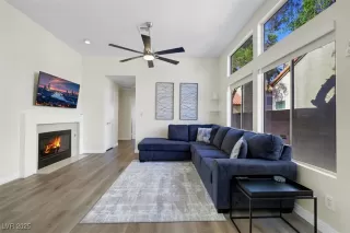 Photo #5: 2704089 Listing 