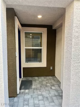 Photo #1: 2704092 Listing 