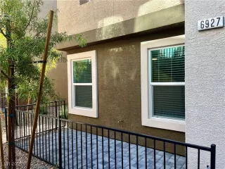 Photo #2: 2704092 Listing 