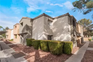 Photo #2: 2704098 Listing 