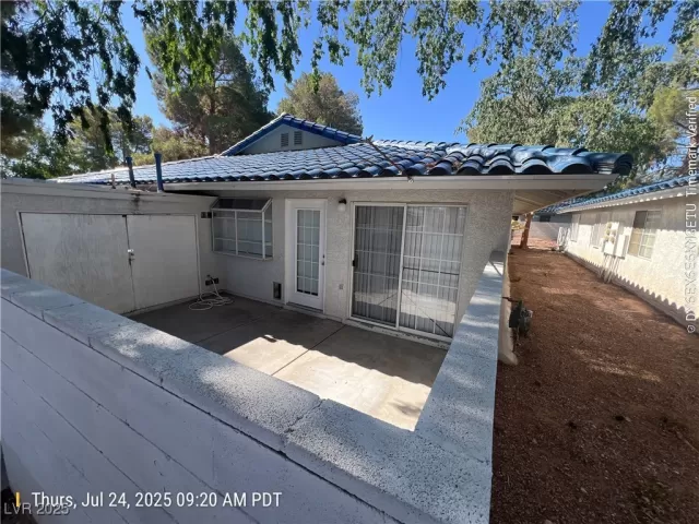 MLS: 2704109 Condo For Sale