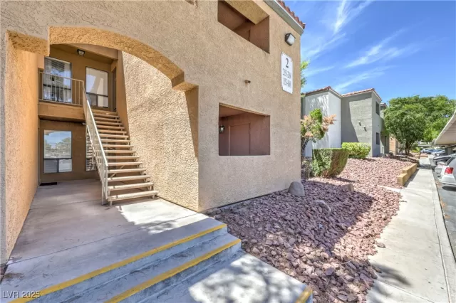 MLS: 2704110 Condo For Sale