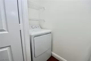 Photo #3: 2704136 Listing 