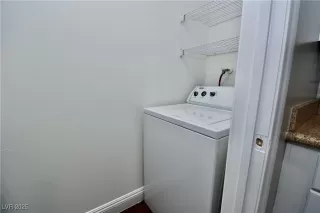 Photo #4: 2704136 Listing 