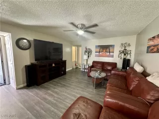 Photo #4: 2704139 Listing 