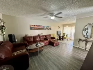 Photo #6: 2704139 Listing 