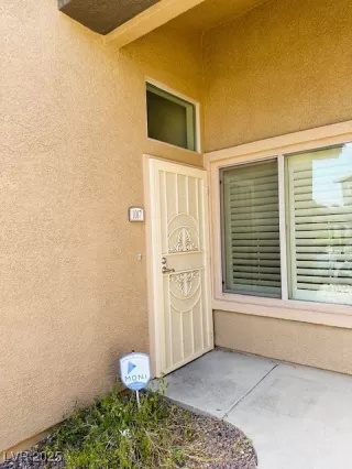 Photo #2: 2704144 Listing 
