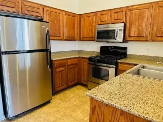 Photo #6: 2704144 Listing 