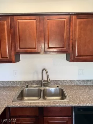 Photo #5: 2704164 Listing 