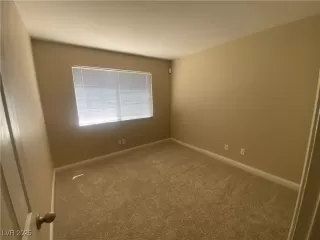 Photo #5: 2704166 Listing 